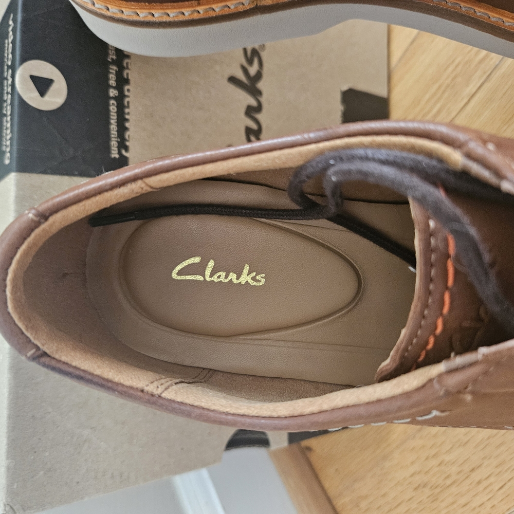 Clarks Men's Atticus Brown Leather Shoes - Picture 11 of 12